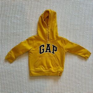 GAP Boys Yellow Logo Hoodie Sweatshirt Y2K Nostalgia - 2T